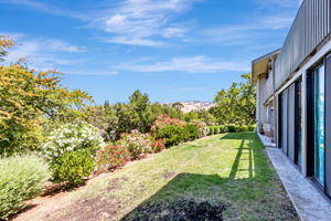 043_8463 Traminer Ct  San Jose