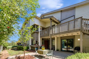 047_8463 Traminer Ct  San Jose