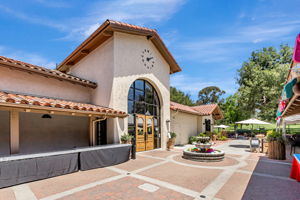 053_8463 Traminer Ct  San Jose