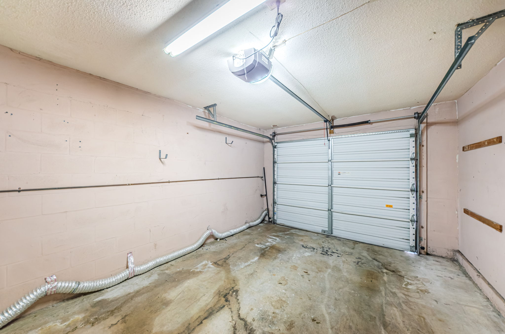 Garage 2