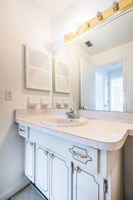 Bathroom 1c