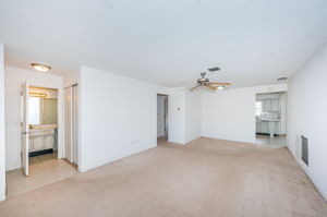 Living Room 2-2