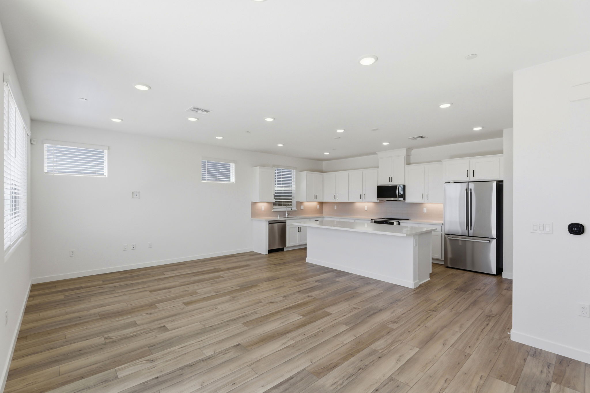 008_F8_8465 Viborg Ln