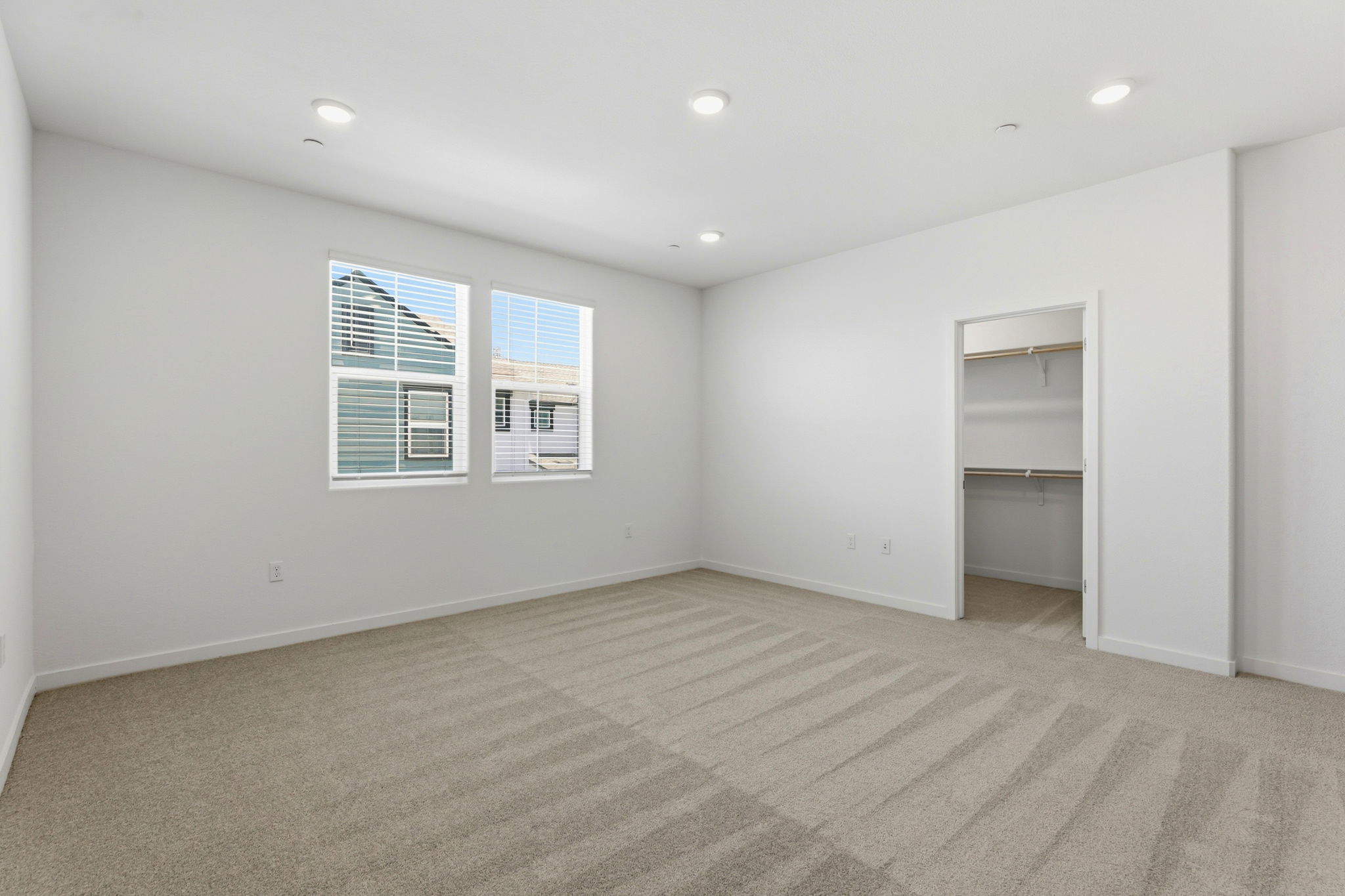 018_F8_8465 Viborg Ln