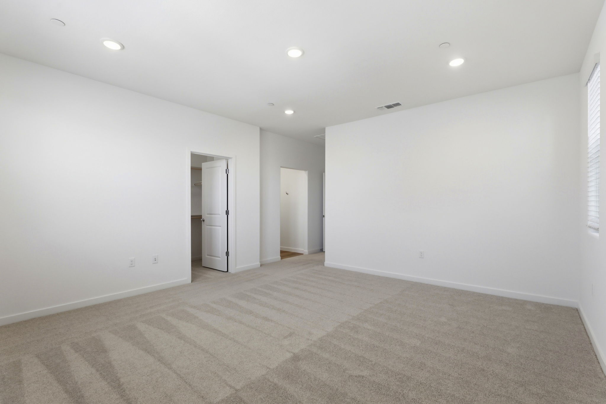 019_F8_8465 Viborg Ln