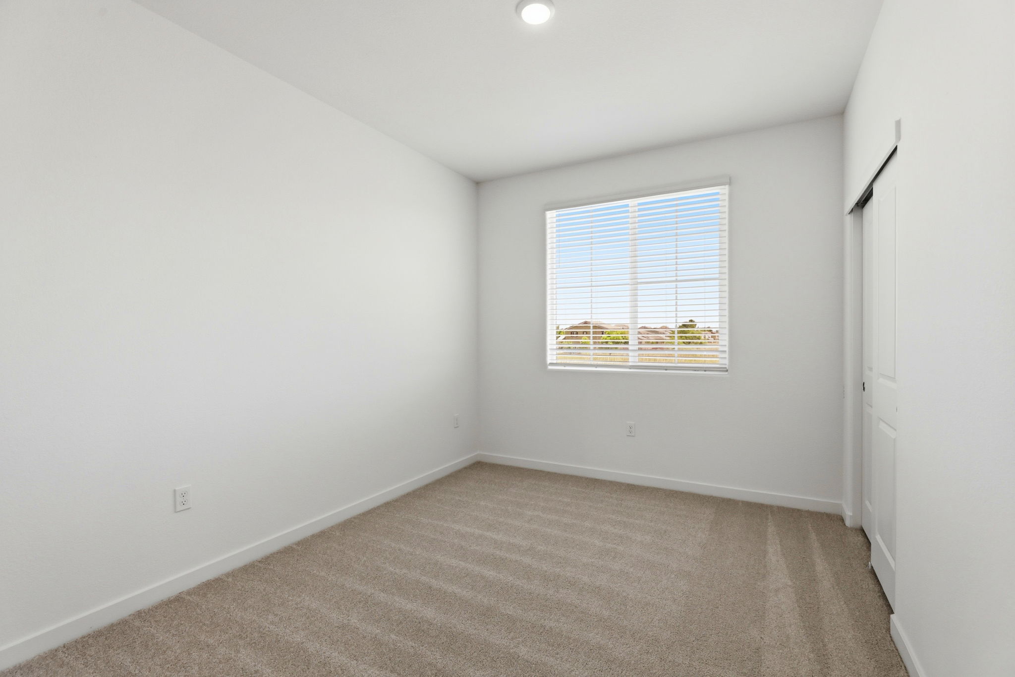 021_F8_8465 Viborg Ln