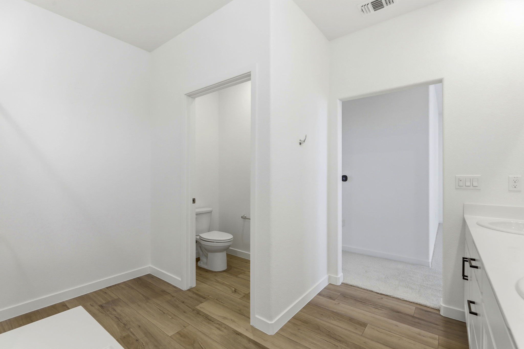 029_F8_8465 Viborg Ln