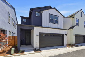 002_F8_8465 Viborg Ln