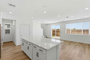 011_F8_8465 Viborg Ln