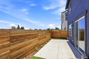 036_F8_8465 Viborg Ln