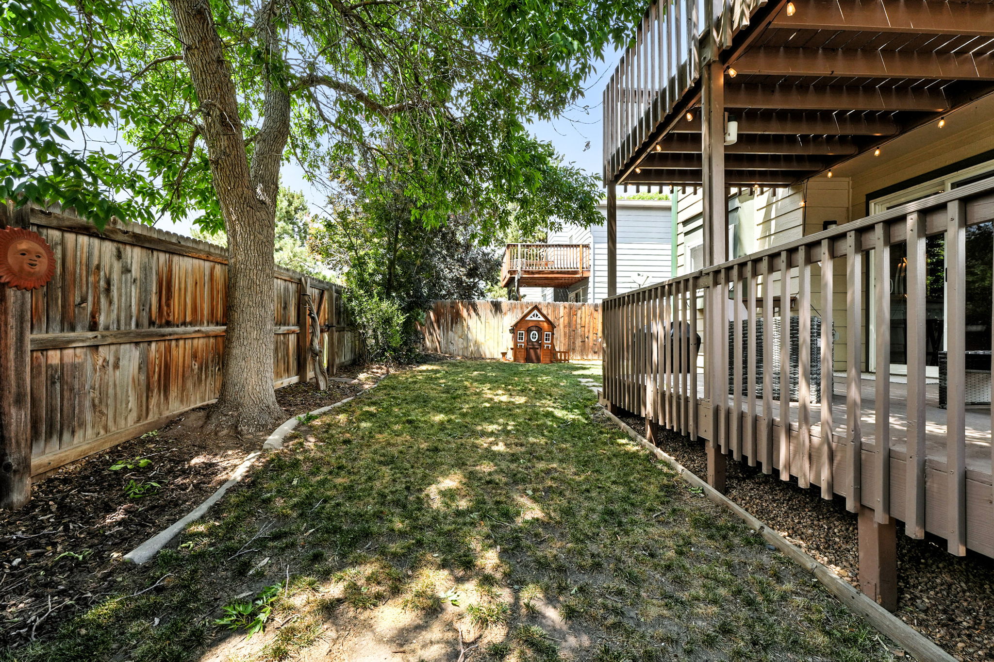  Photo 47