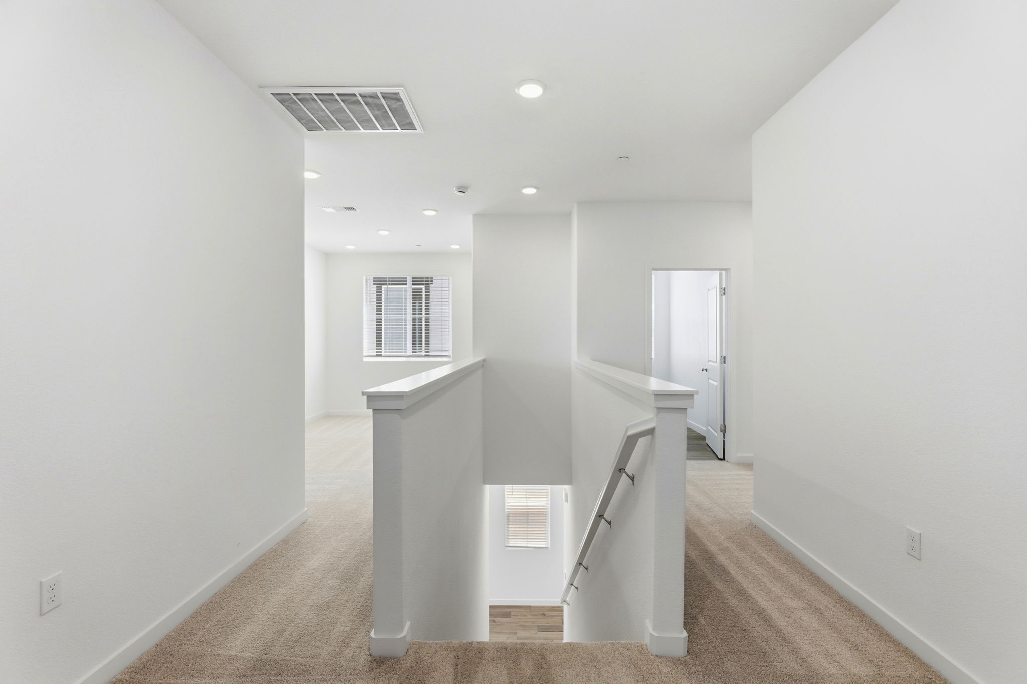 015_F8_8469 Viborg Ln