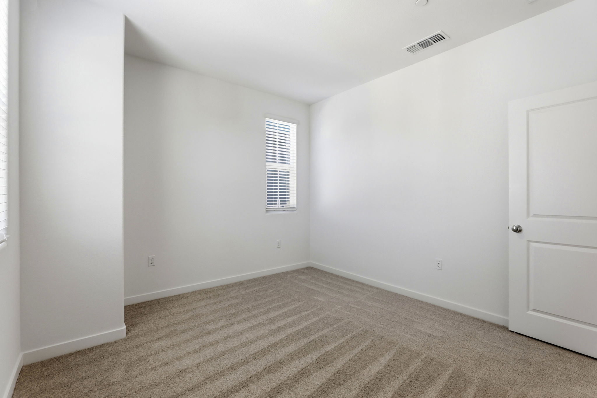 023_F8_8469 Viborg Ln