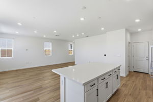008_F8_8469 Viborg Ln