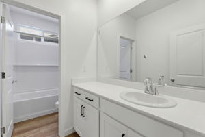 033_F8_8469 Viborg Ln