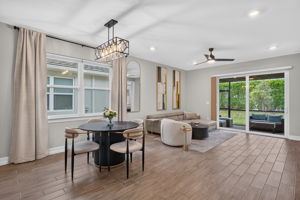 Dining Room 1 of 3