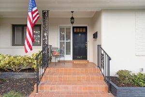 Front Entry Detail