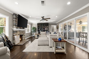 Tons of Natural Light