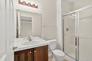  Photo 23