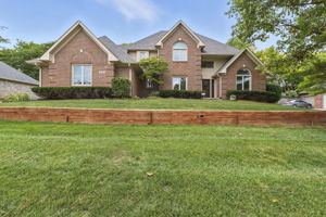  Photo 0