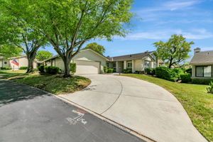 003_8480 Grenache Ct  