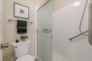 036_8480 Grenache Ct  
