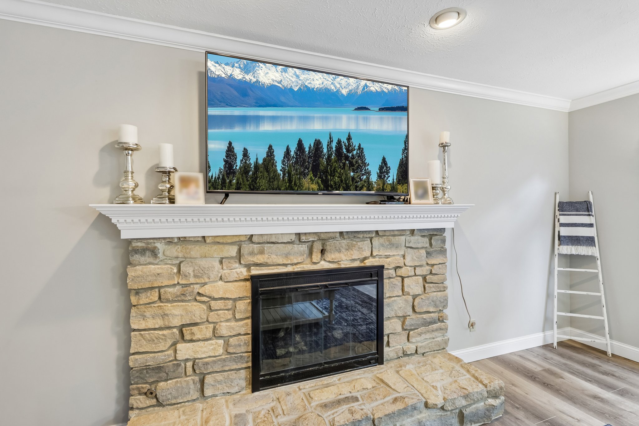 Countryview Dr-S2310-013.jpg