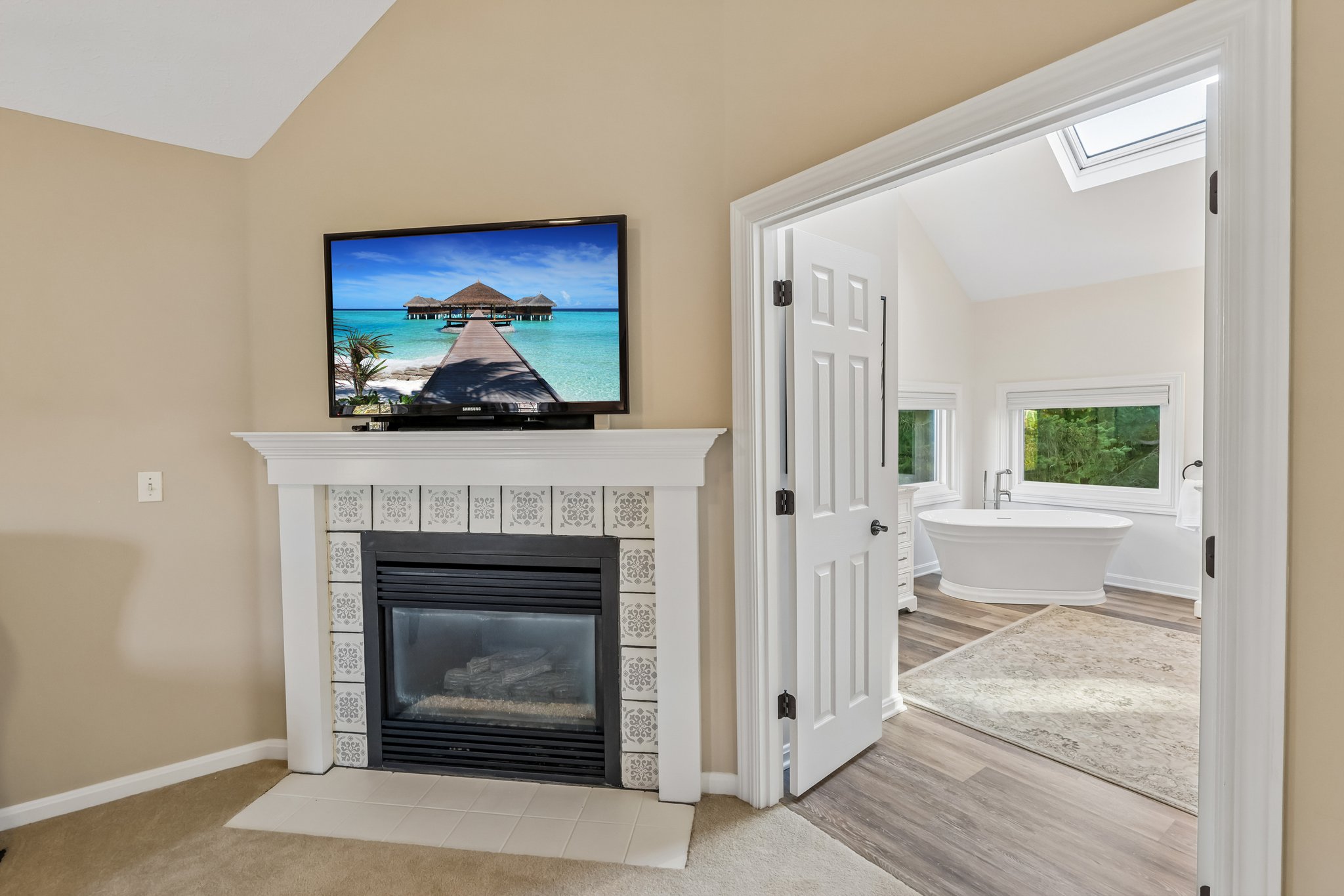 Countryview Dr-S2310-018.jpg