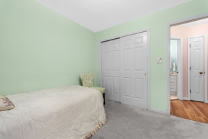  Photo 38