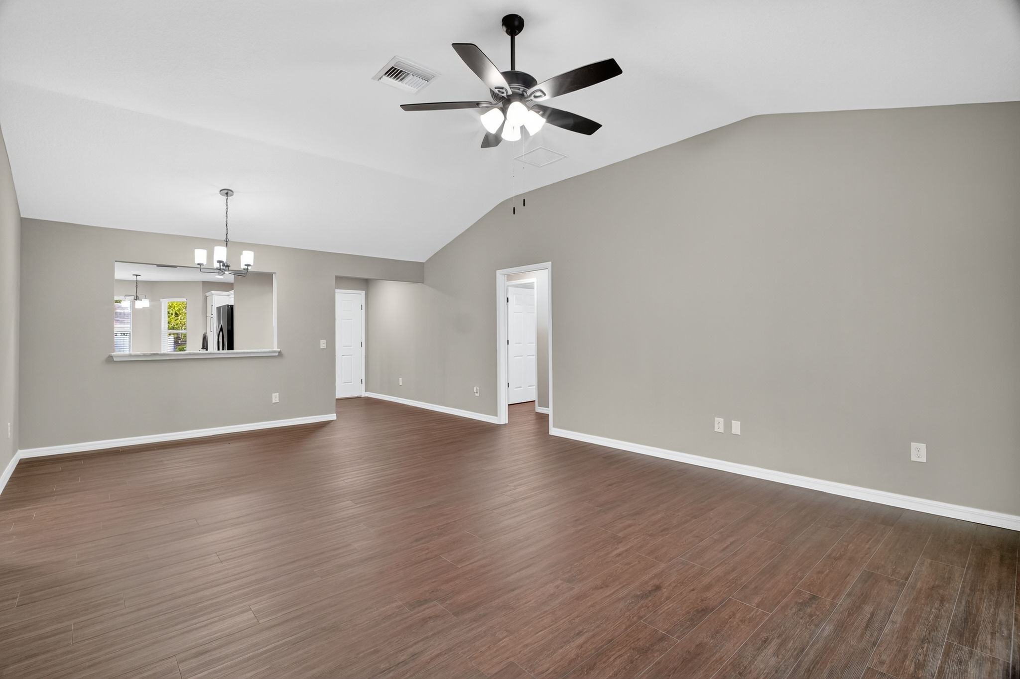 Living/Dining Room