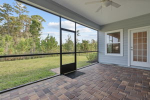 Screened-in Porch