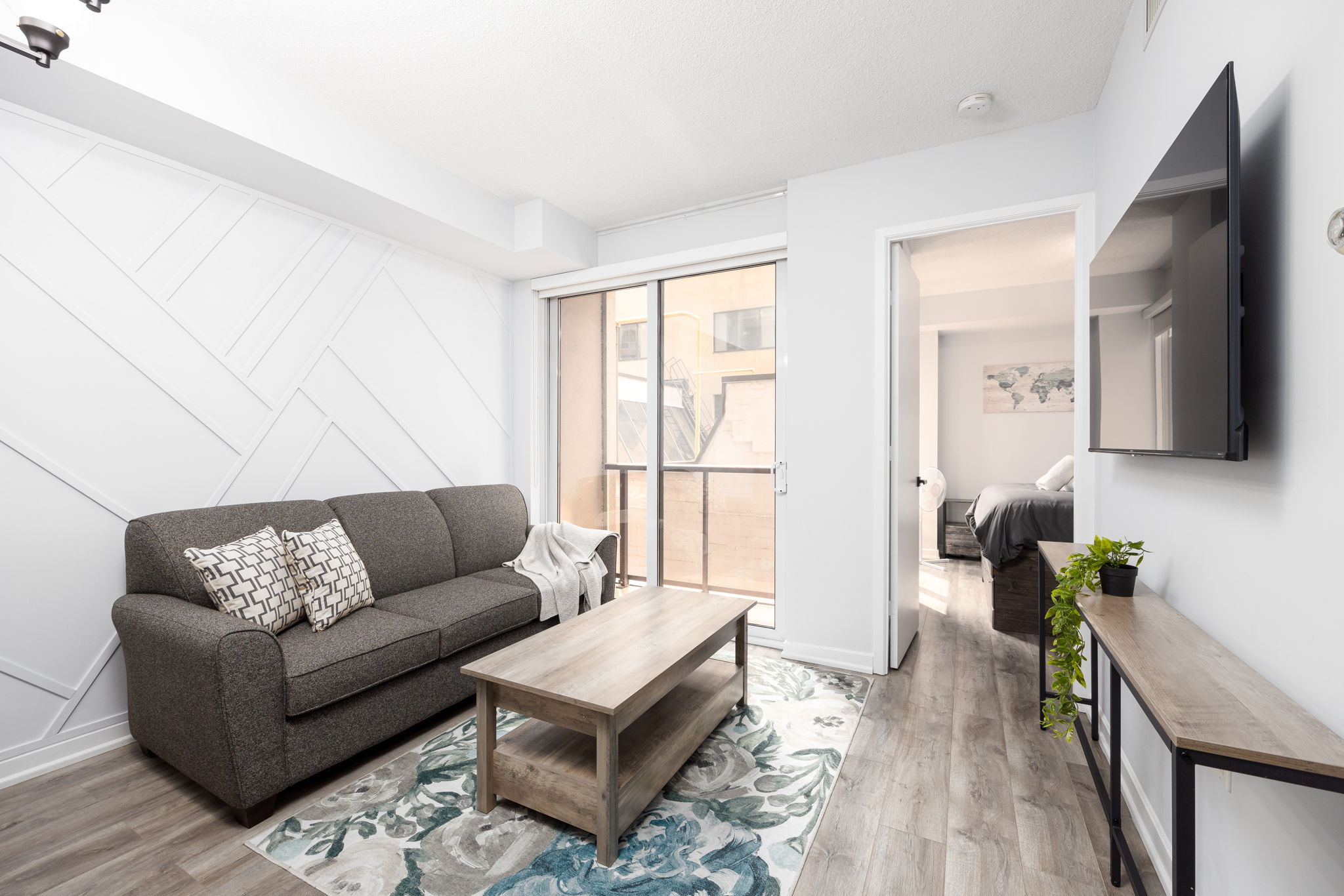 Toronto property showcase — delivered property photograph 3