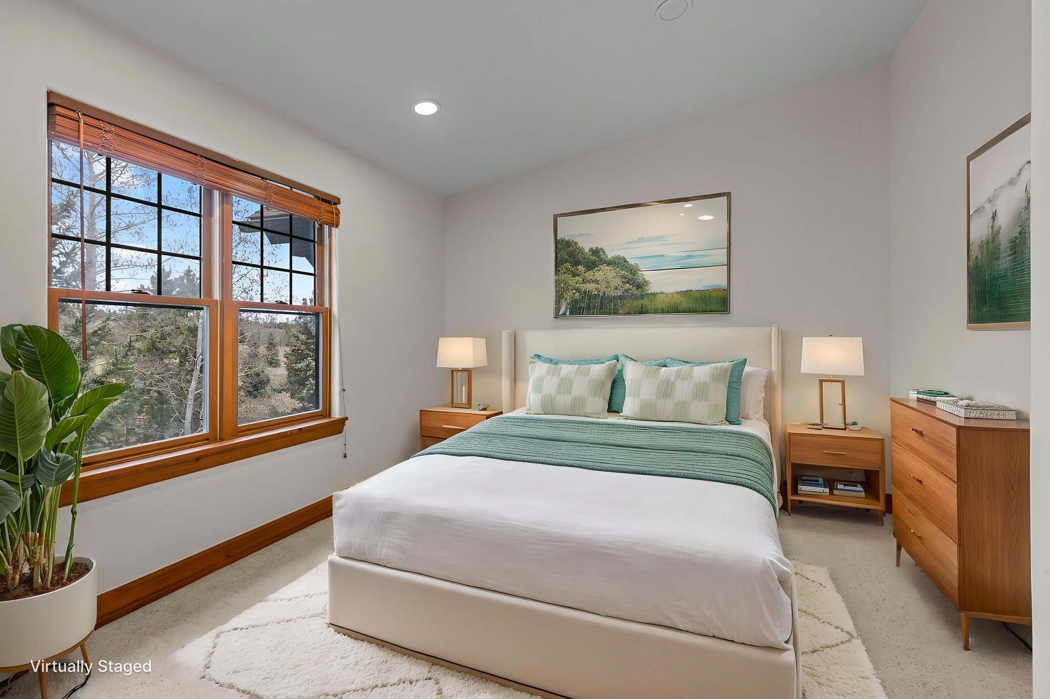 IMG_0124 virtually staged.jpeg