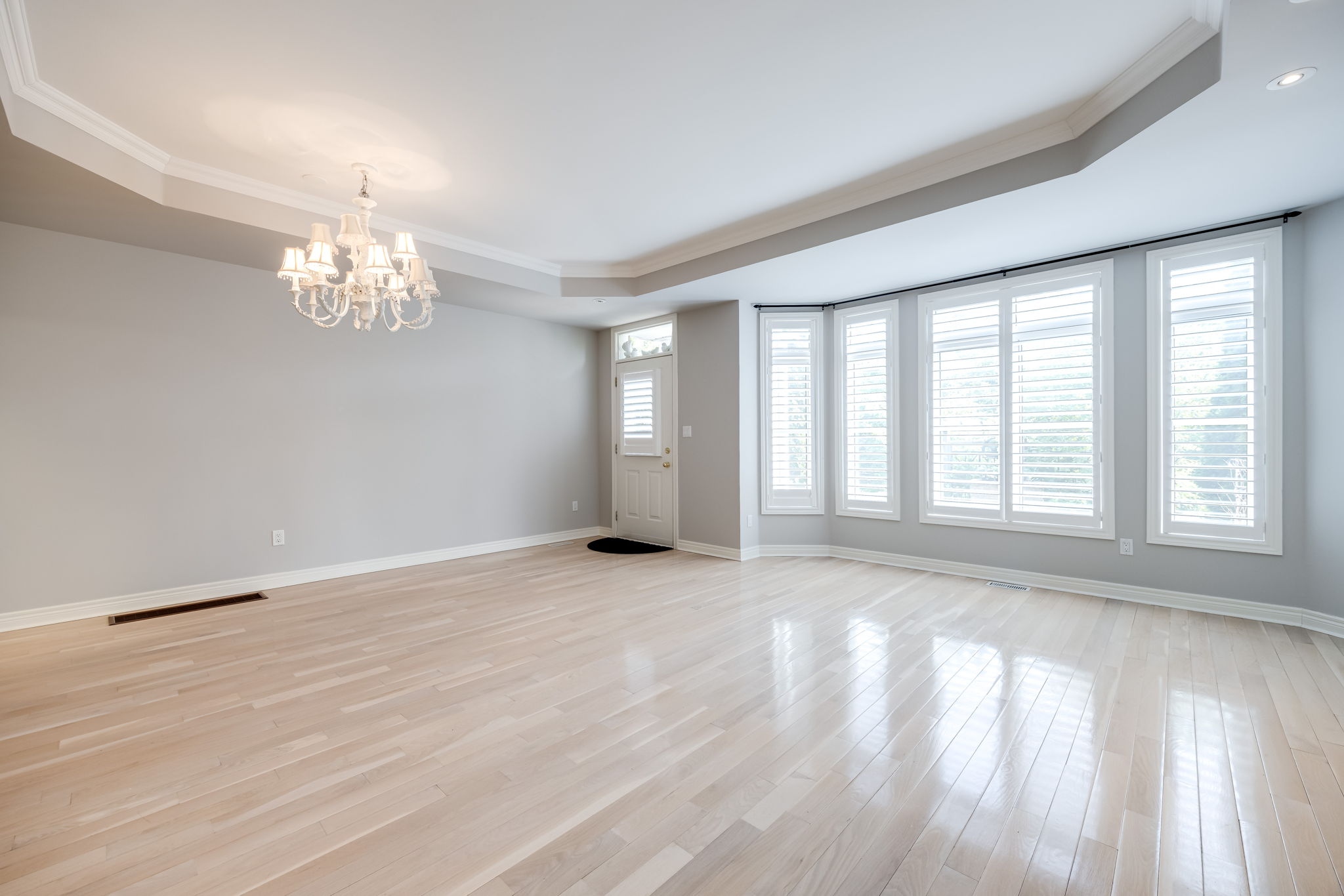 Mississauga property showcase — delivered property photograph 12