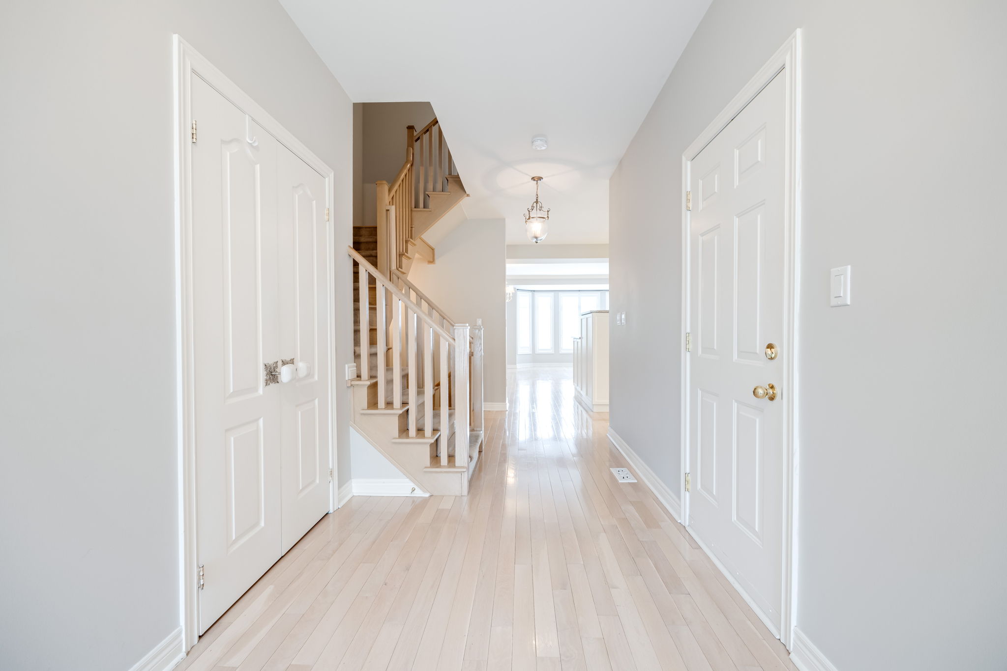 Mississauga property showcase — delivered property photograph 3