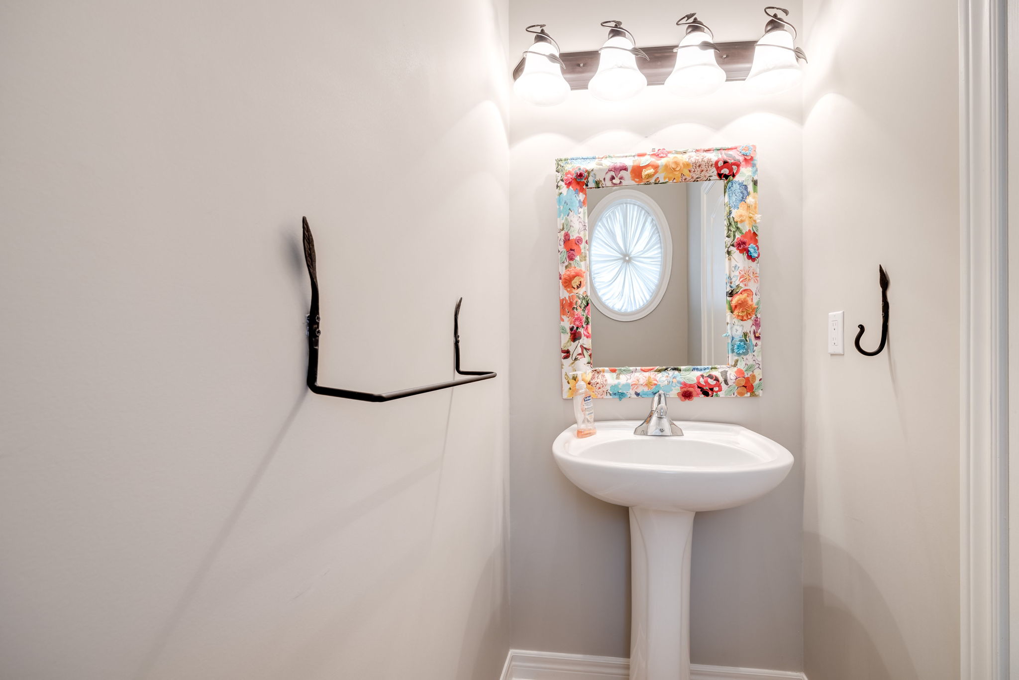Mississauga property showcase — delivered property photograph 4