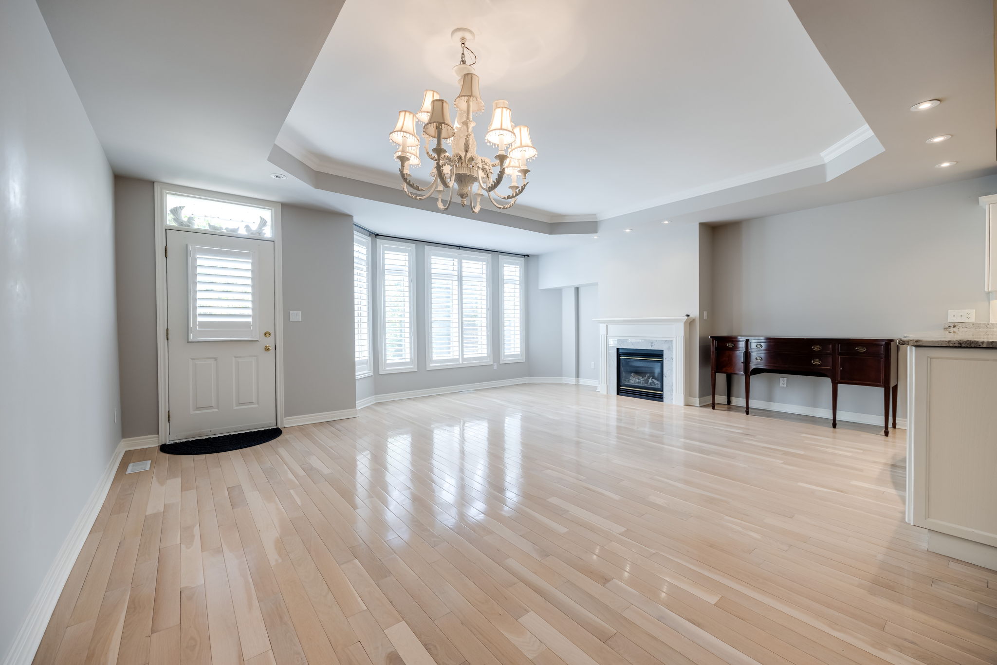 Mississauga property showcase — delivered property photograph 9