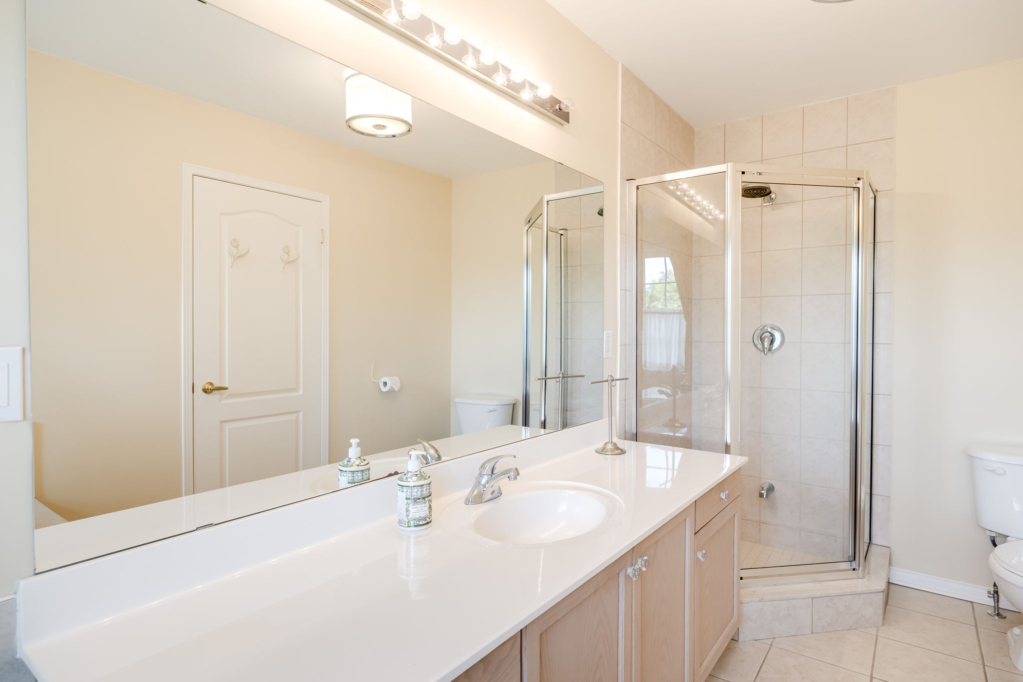 Mississauga property showcase — delivered property photograph 25
