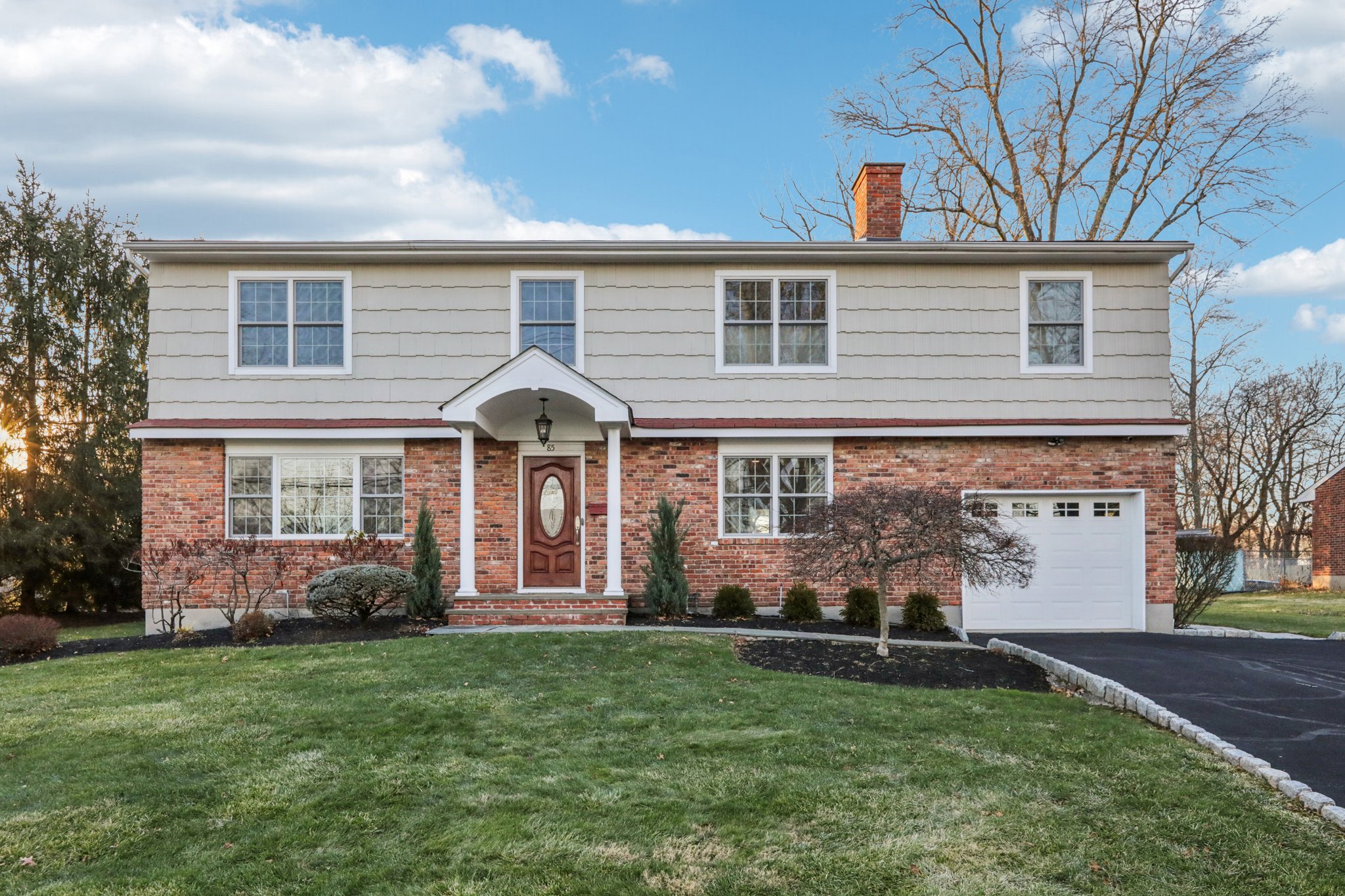 Cottage Ln-S2312-002.jpg