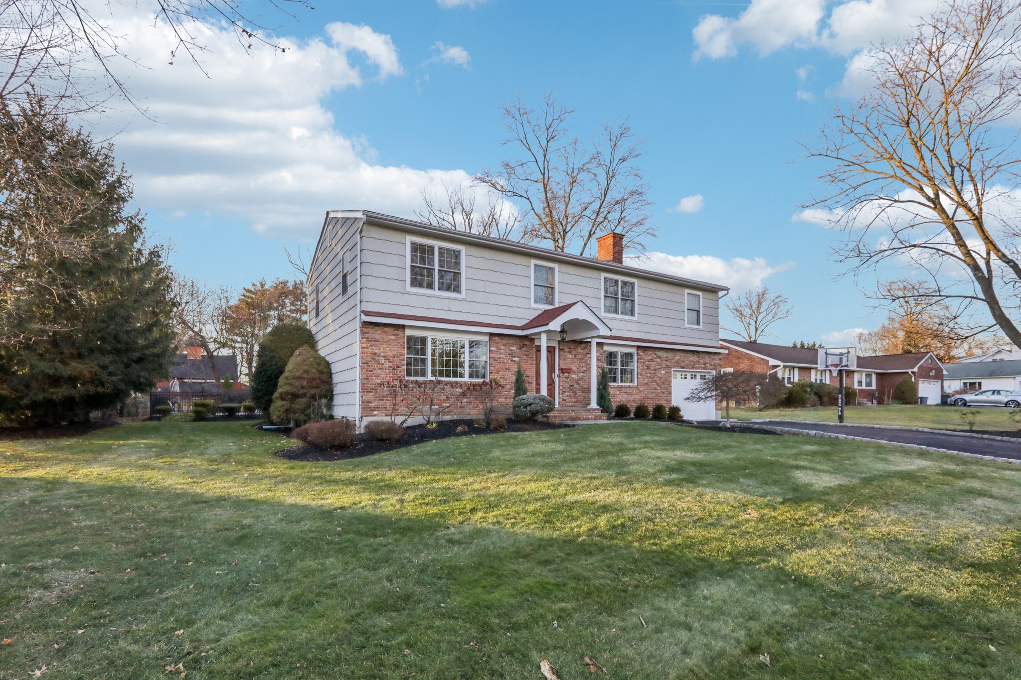 Cottage Ln-S2312-004.jpg