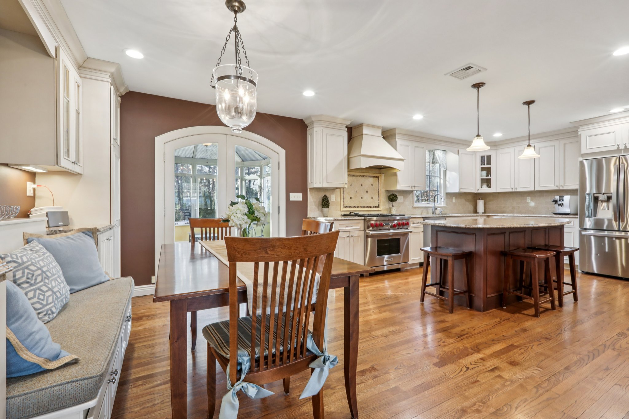 Cottage Ln-S2312-022.jpg