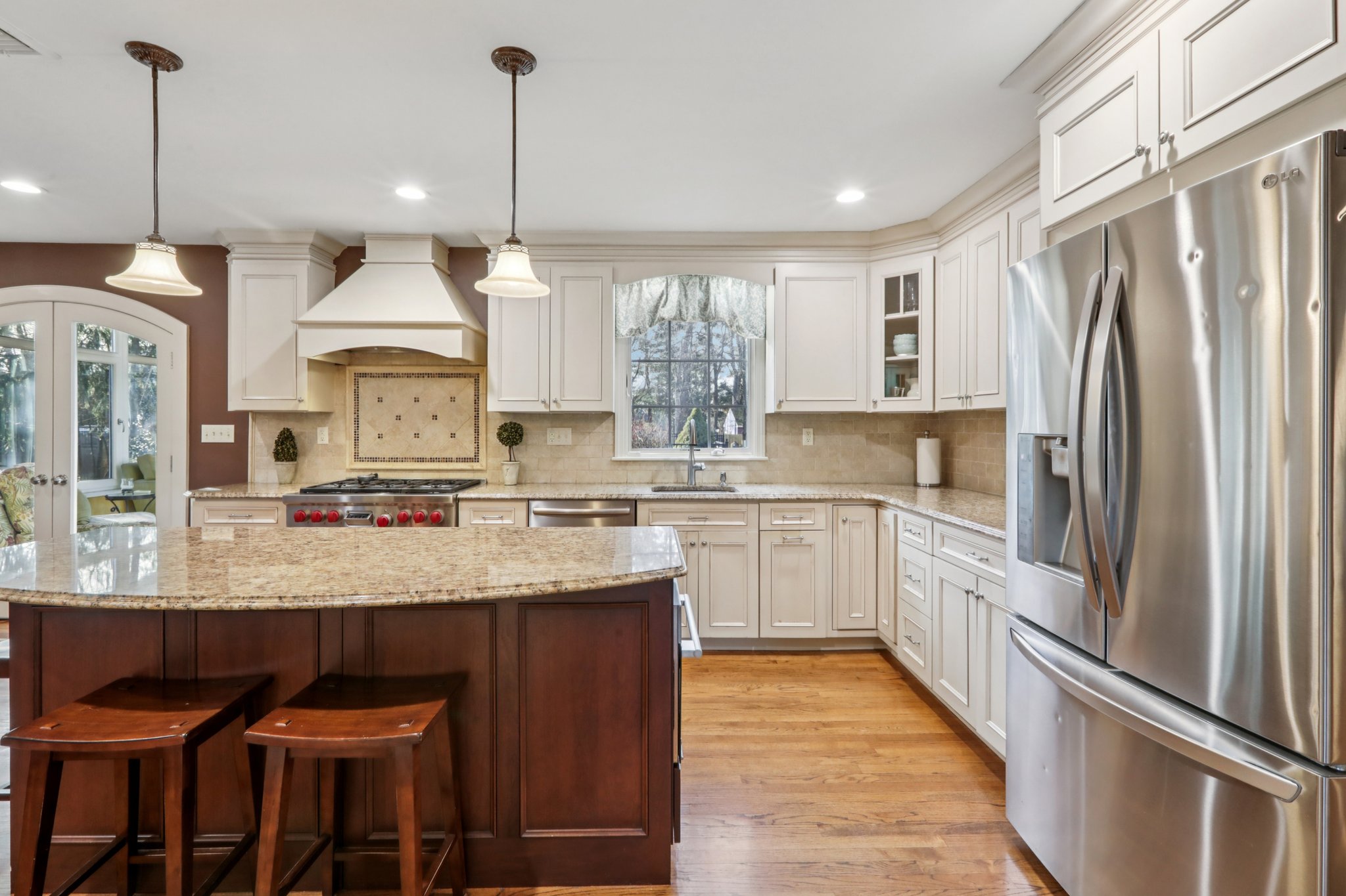 Cottage Ln-S2312-025.jpg