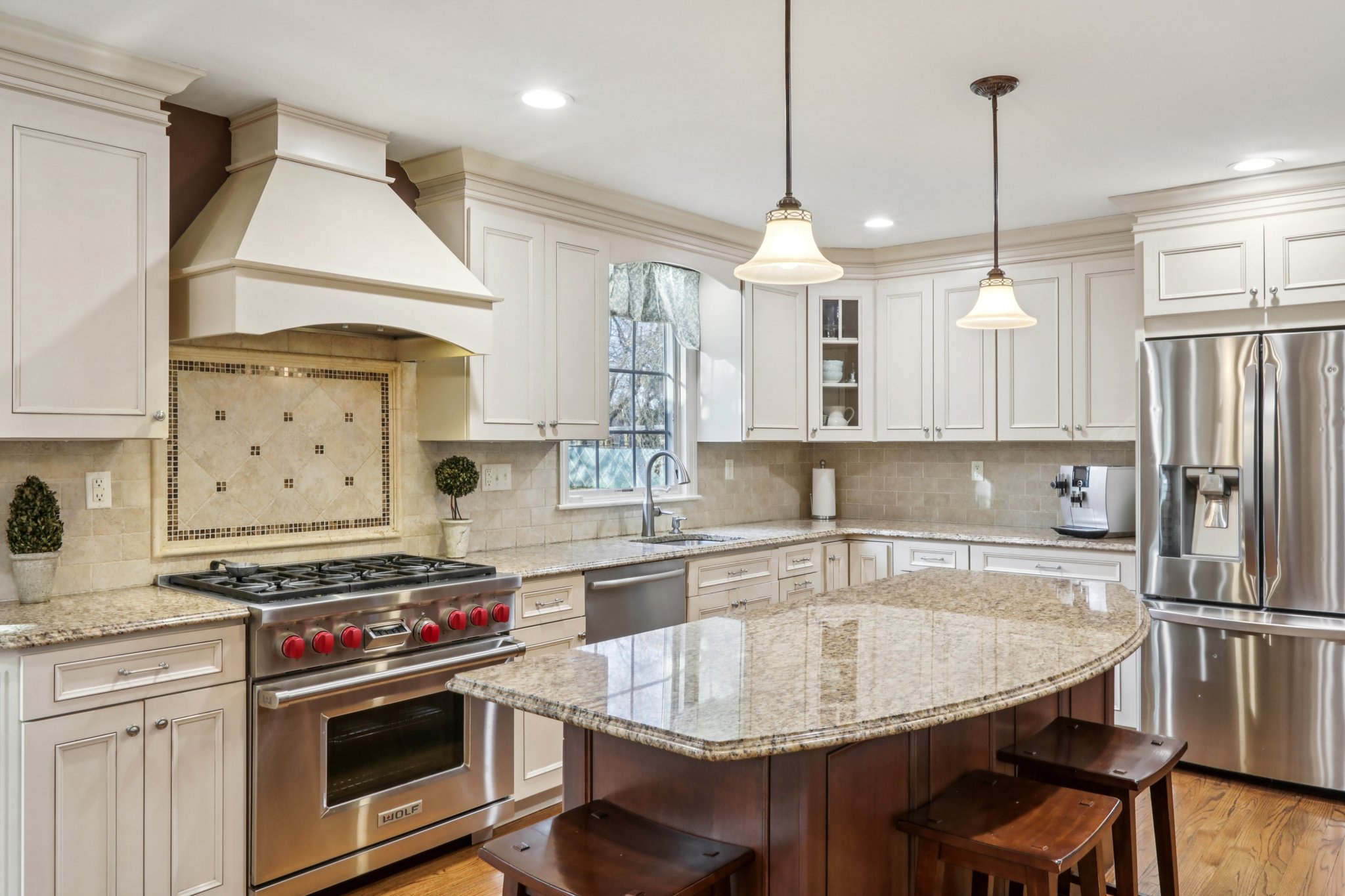 Cottage Ln-S2312-028.jpg