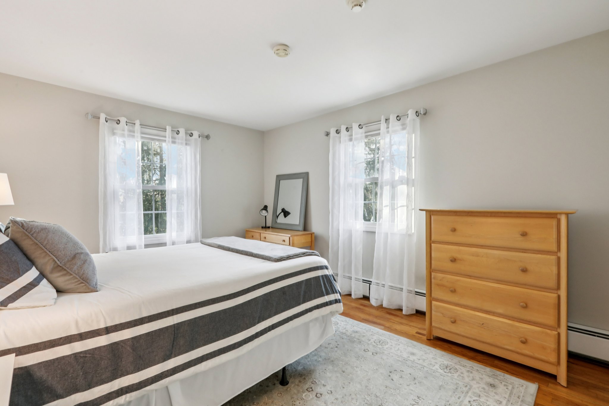 Cottage Ln-S2312-038.jpg