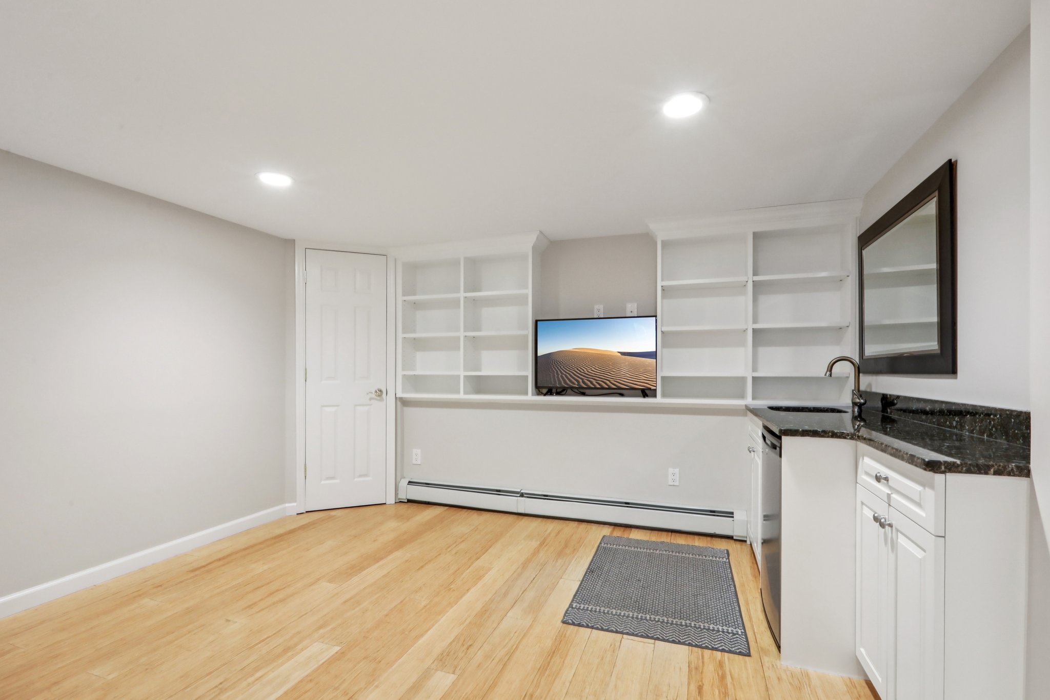 Cottage Ln-S2312-053.jpg