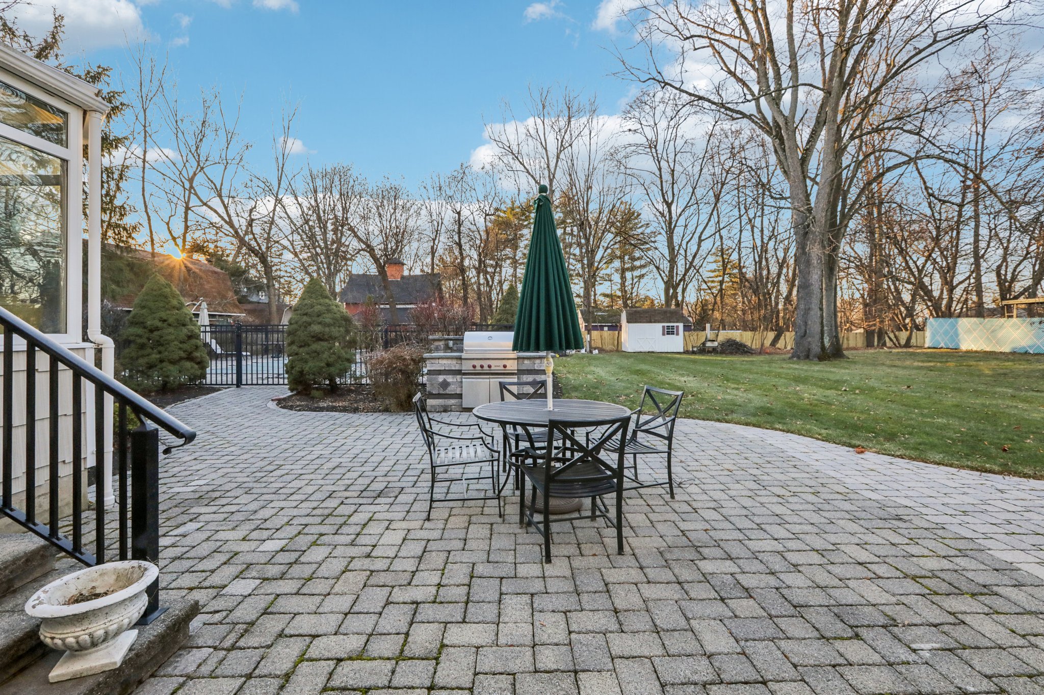 Cottage Ln-S2312-069.jpg