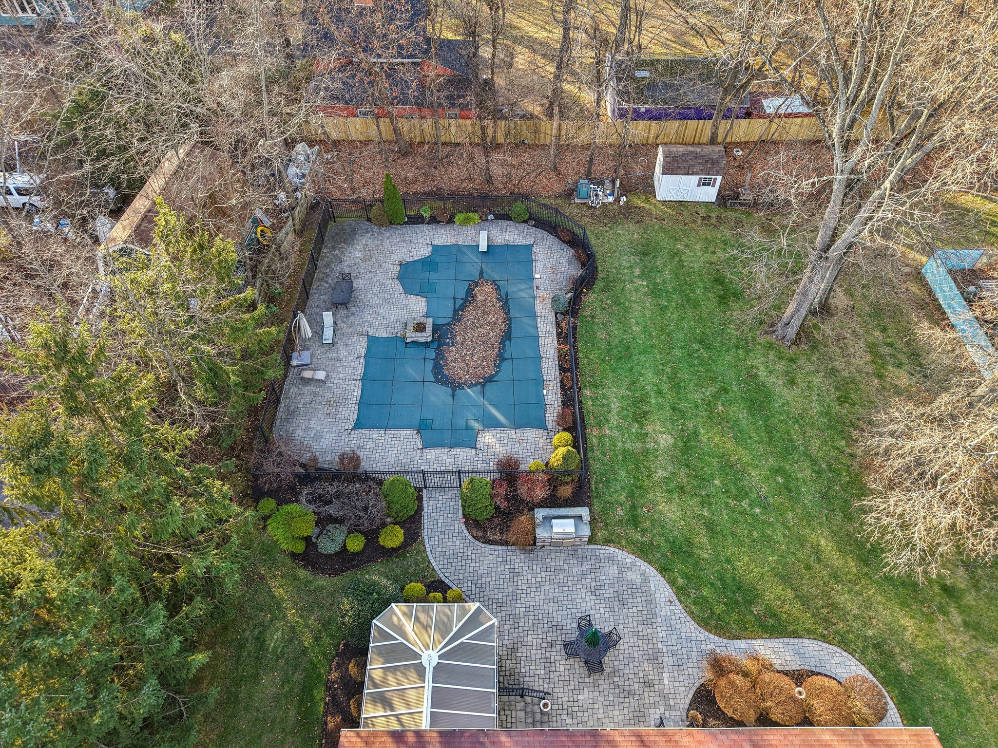 Cottage Ln-S2312-084.jpg