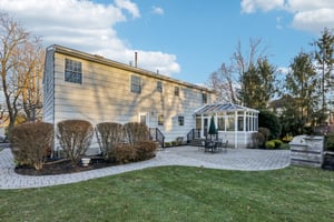 Cottage Ln-S2312-066.jpg