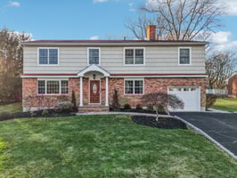 Cottage Ln-S2312-075.jpg