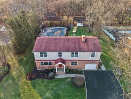 Cottage Ln-S2312-076.jpg